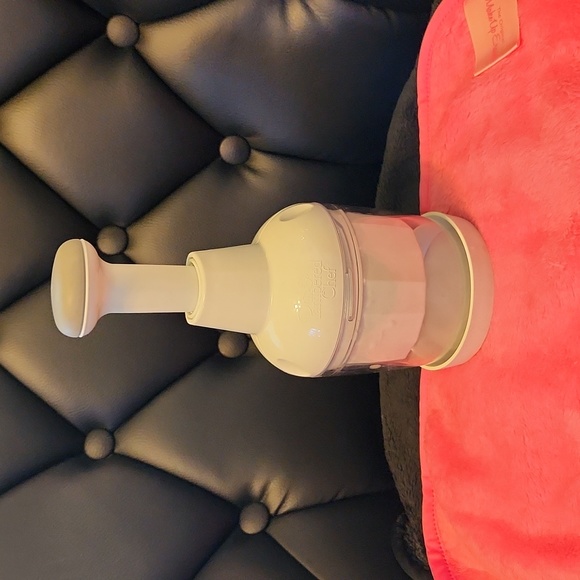 The Pampered Chef Kitchen The Pampered Chef Chopper Guc Poshmark